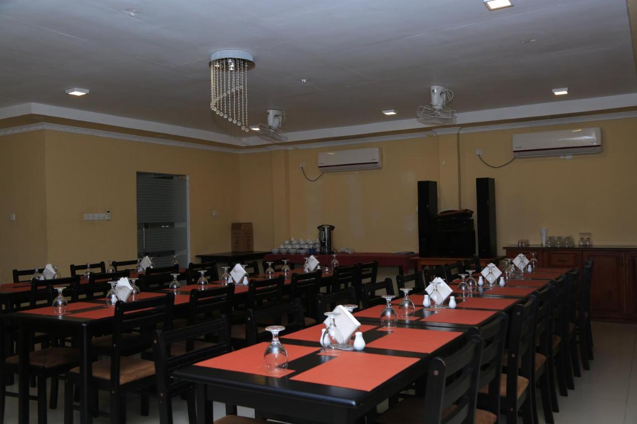 Pj Hotels Jaffna Exterior photo