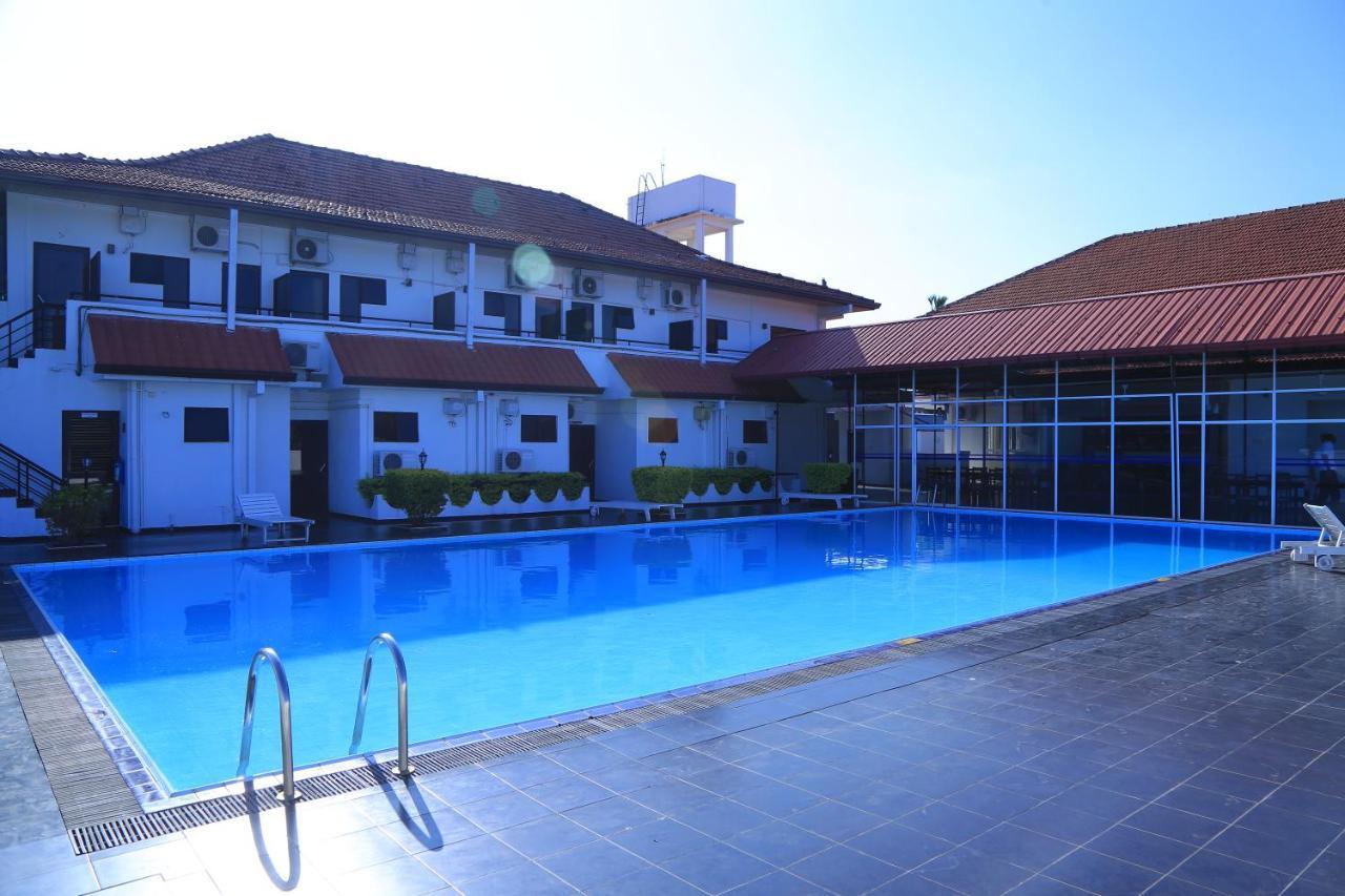 Pj Hotels Jaffna Exterior photo