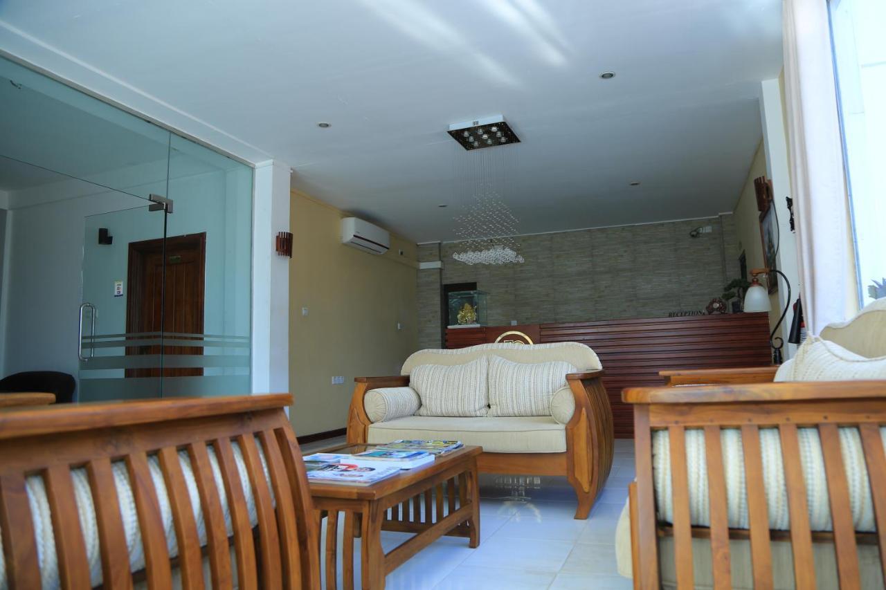 Pj Hotels Jaffna Exterior photo