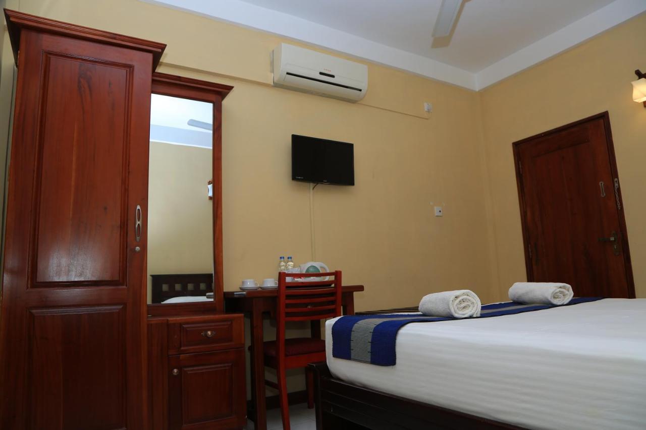 Pj Hotels Jaffna Exterior photo