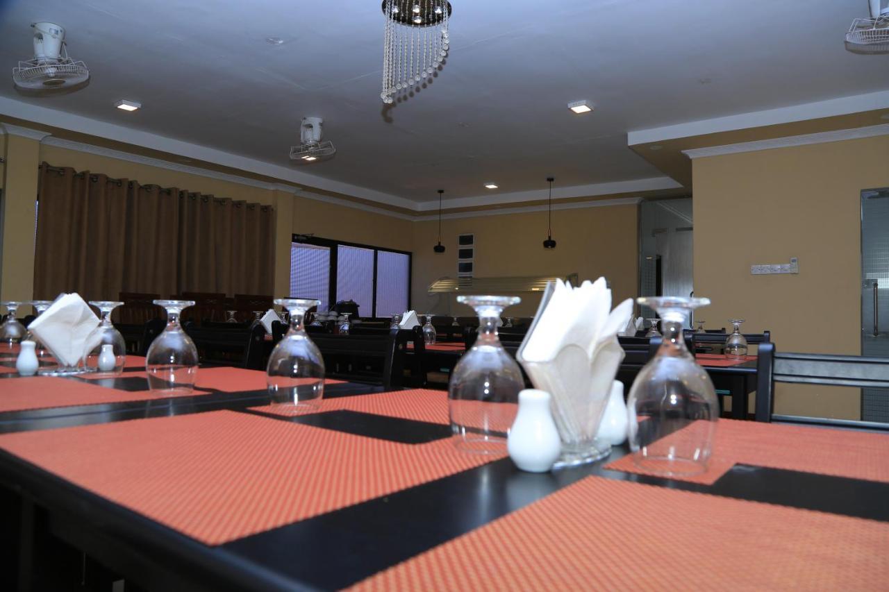 Pj Hotels Jaffna Exterior photo